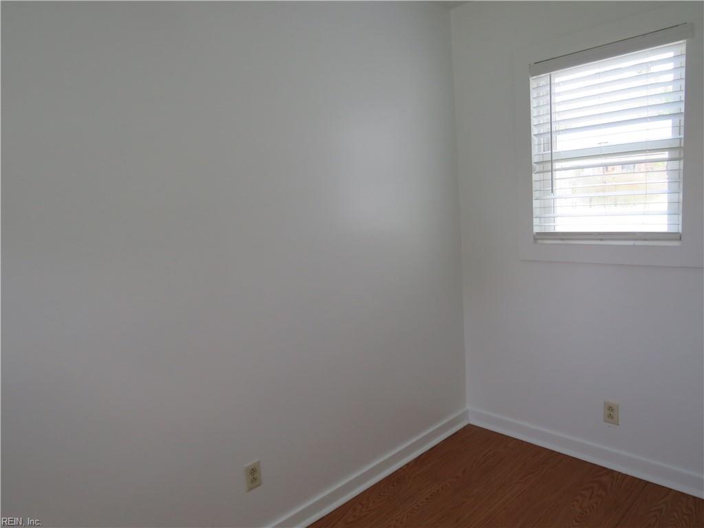 6665 Hudson Ave Property Photo 3