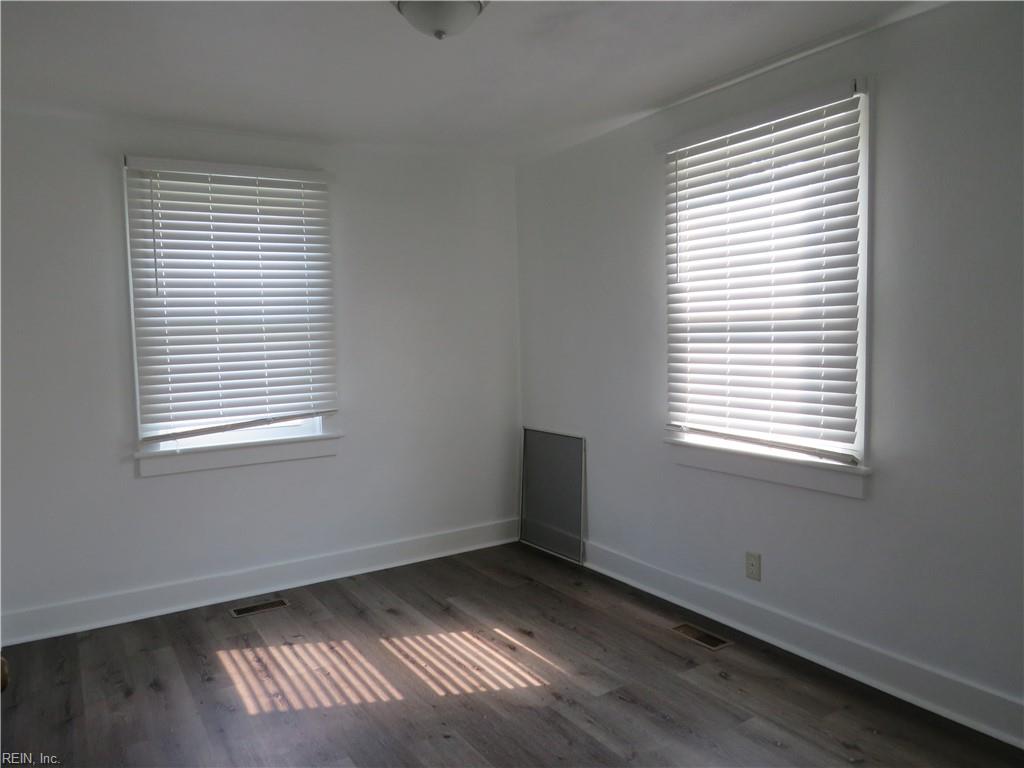 6665 Hudson Ave Property Photo 7