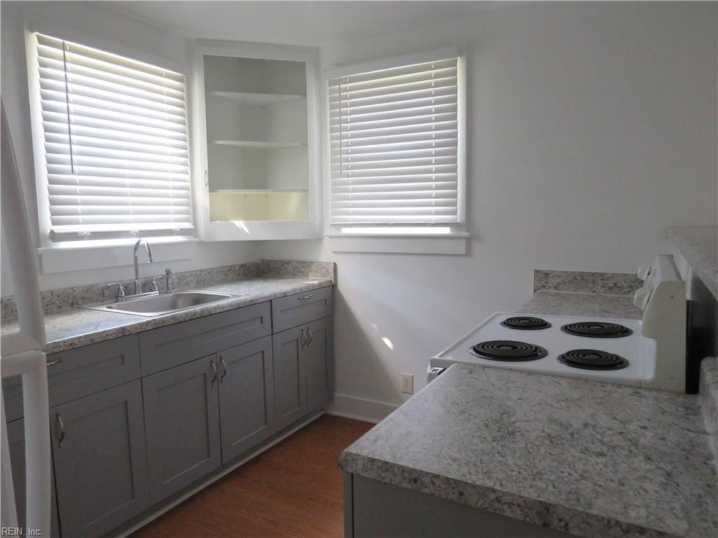 6665 Hudson Ave Property Photo 16