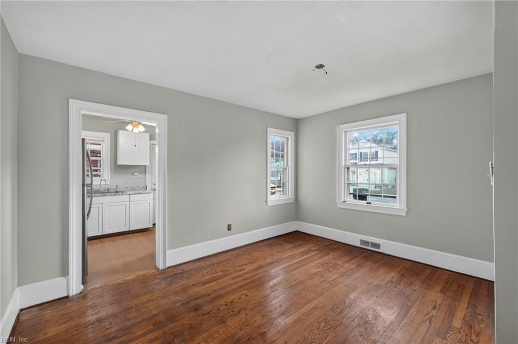 113 Halifax St Property Photo 10