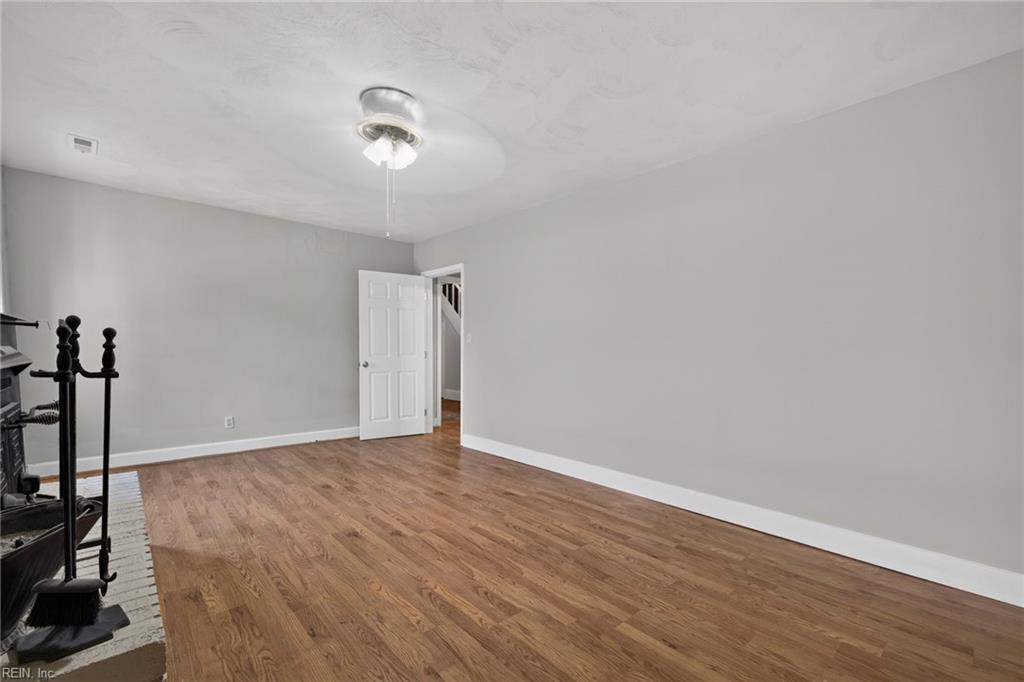 113 Halifax St Property Photo 23
