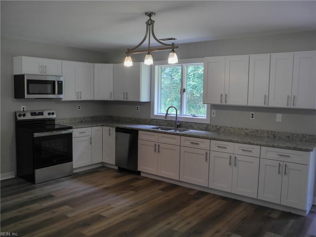4476 Noahs Ln Property Photo 11