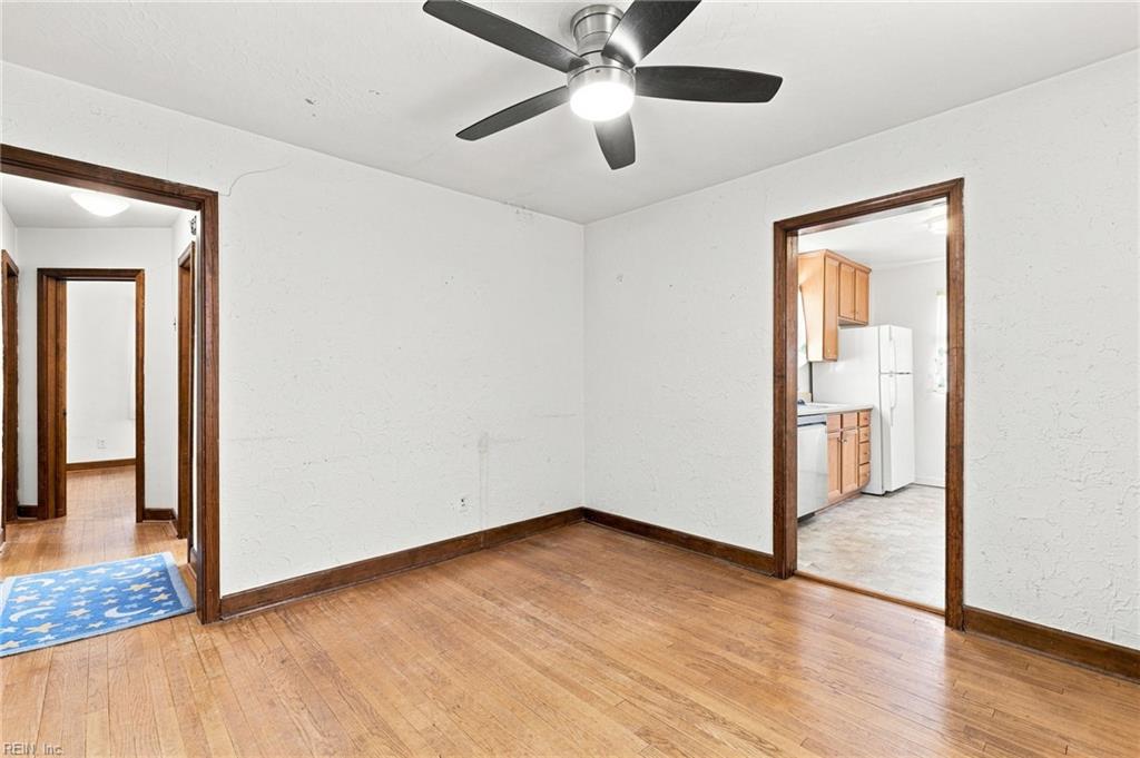 4885 Kennebeck Ave Property Photo 7