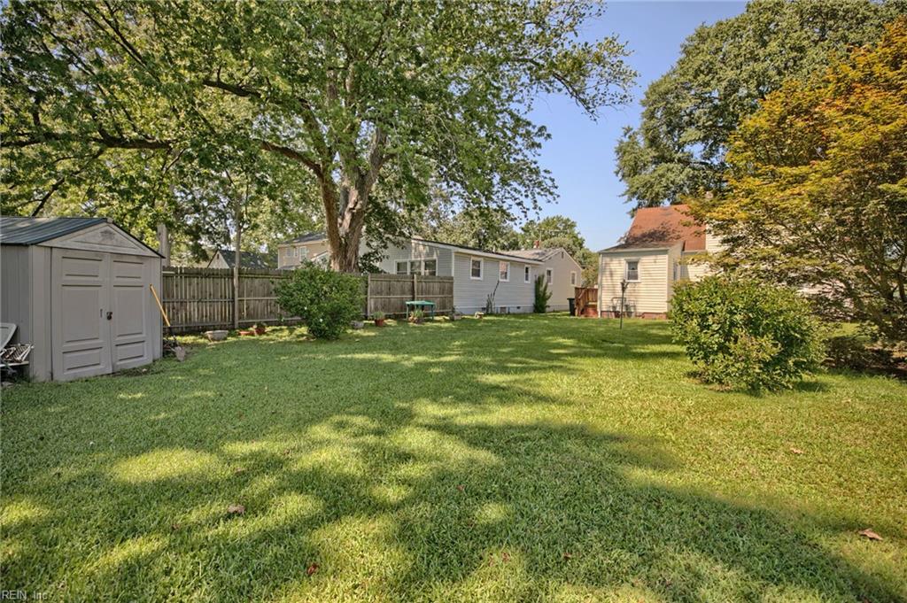 4885 Kennebeck Ave Property Photo 26