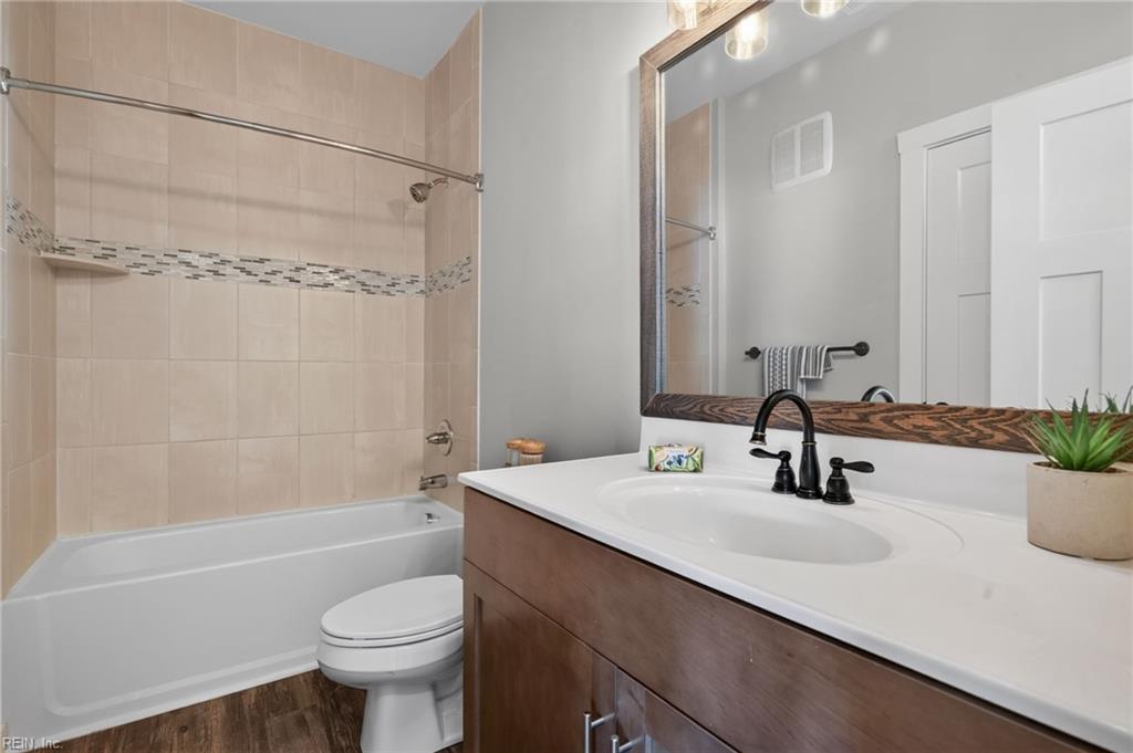 7922 Shore Dr Property Photo 15