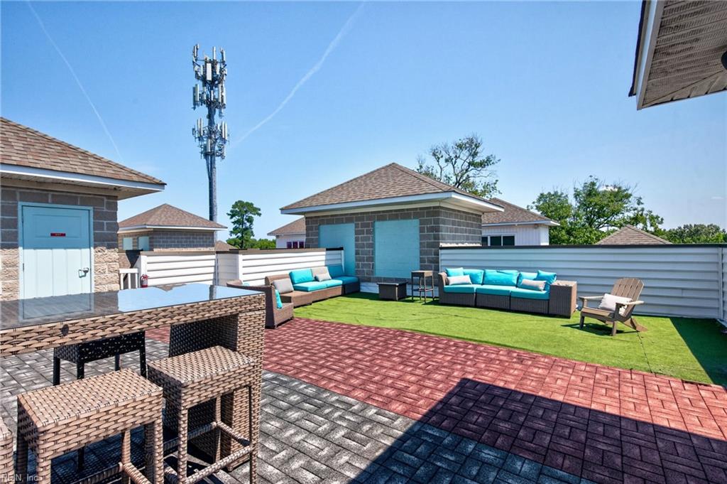 7922 Shore Dr Property Photo 27