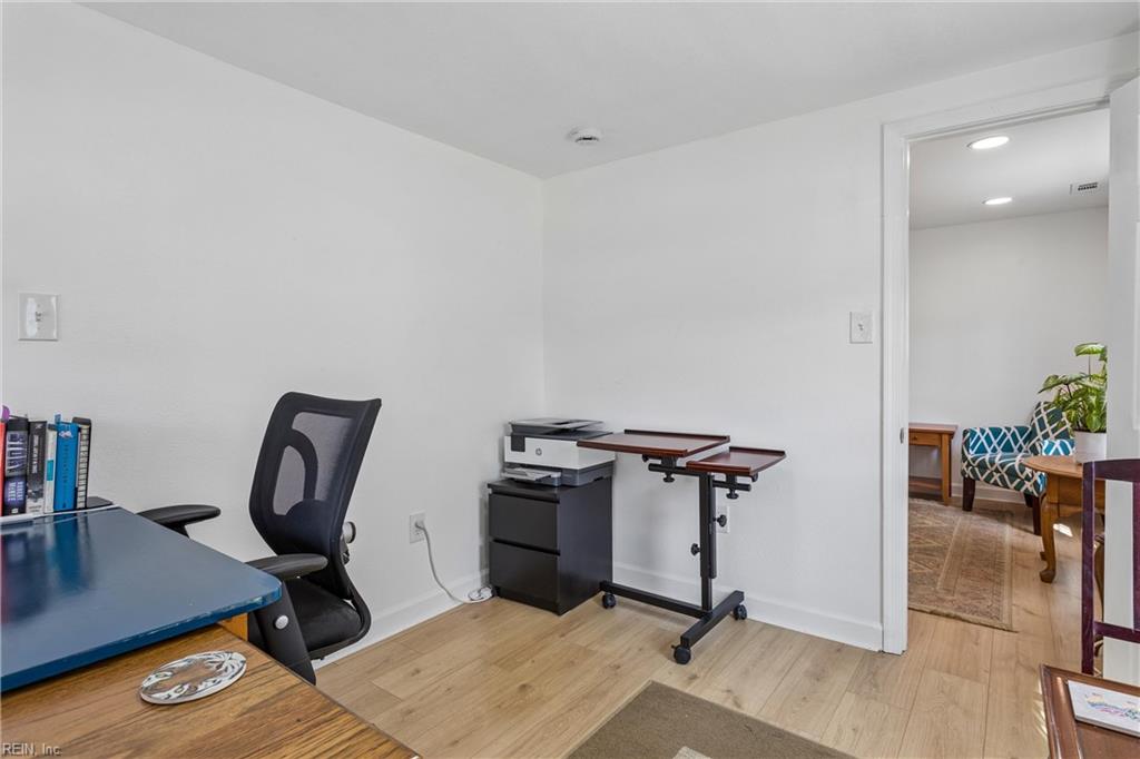 7430 Hughart St Property Photo 19
