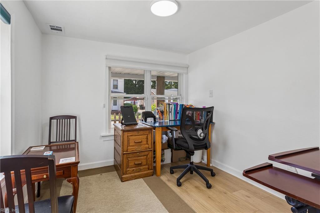 7430 Hughart St Property Photo 20