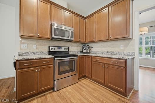 8484 Patrick Henry Way Property Photo 11