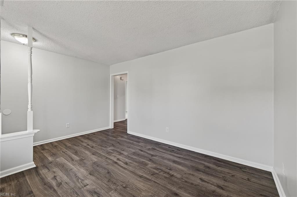 3305 Stoneshore Rd Property Photo 6