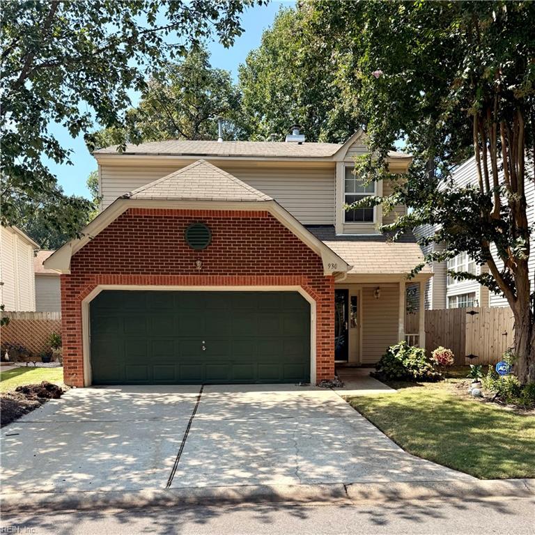 930 Ivystone Way Property Photo 1