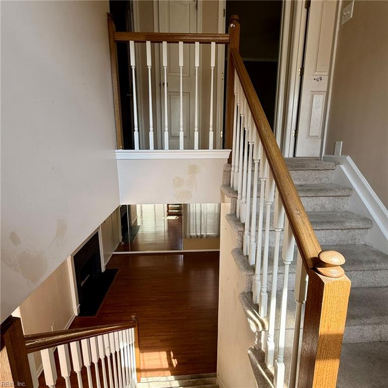 930 Ivystone Way Property Photo 16