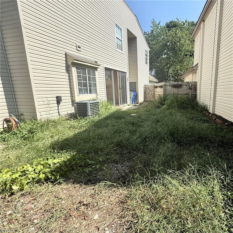 930 Ivystone Way Property Photo 28