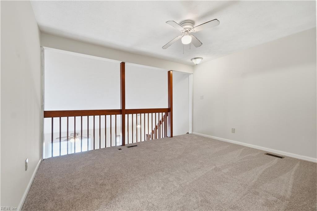106 Briarwood Pl Property Photo 23