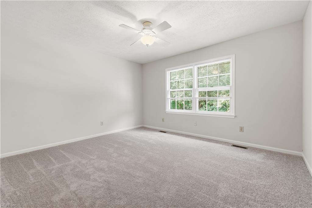 106 Briarwood Pl Property Photo 26