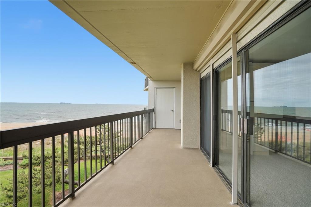 2830 Shore Dr Property Photo 18