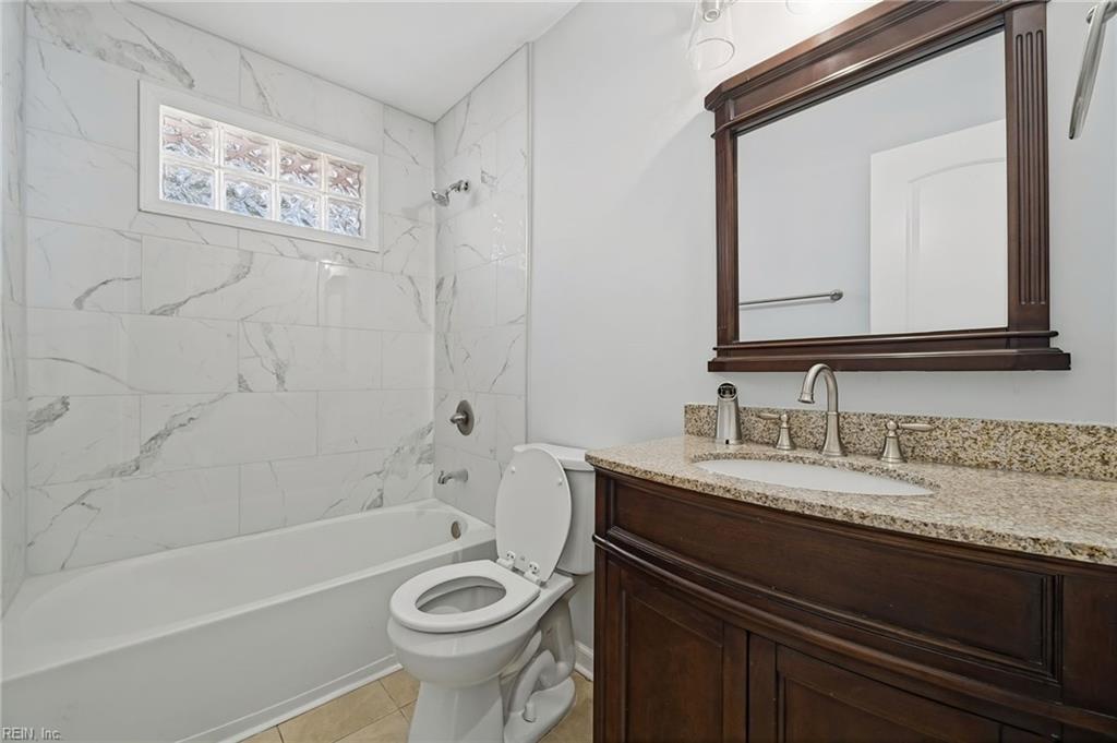 613 Yorkshire Rd Property Photo 23