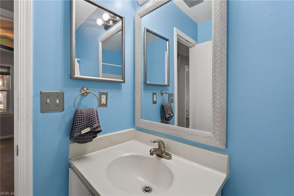 1120 Balch Pl Property Photo 19