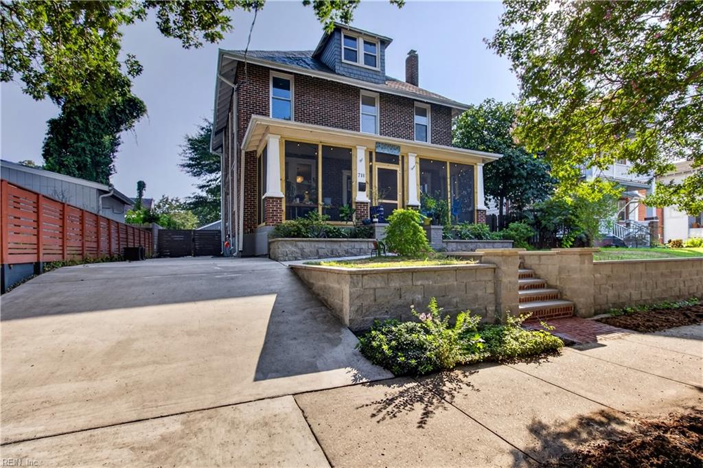 711 Pennsylvania Ave Property Photo 1
