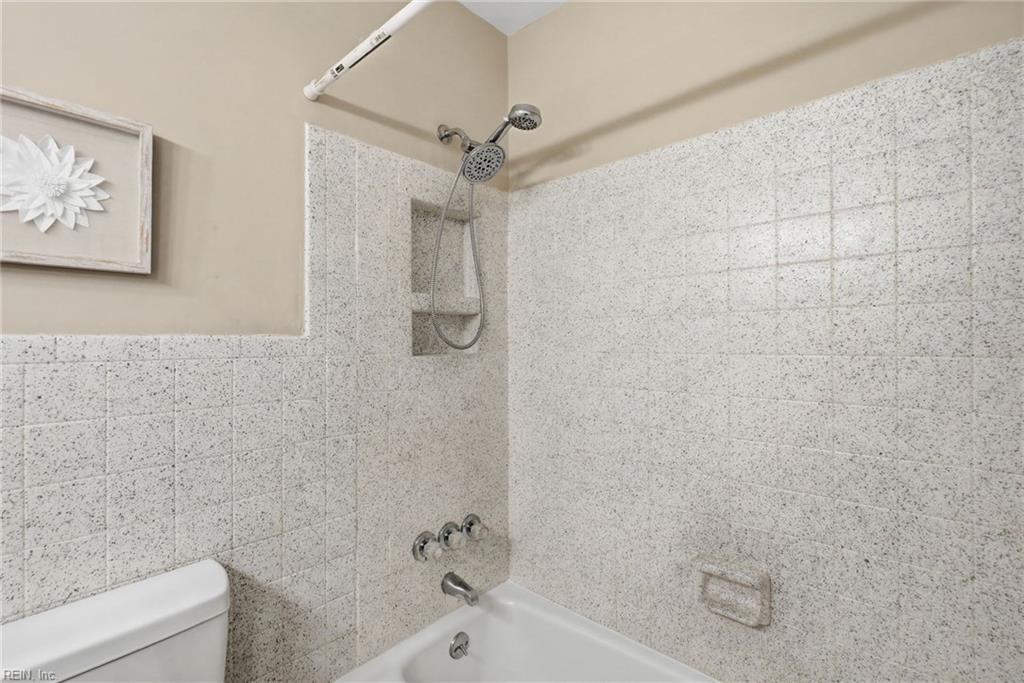 405 Villanova Ave Property Photo 28