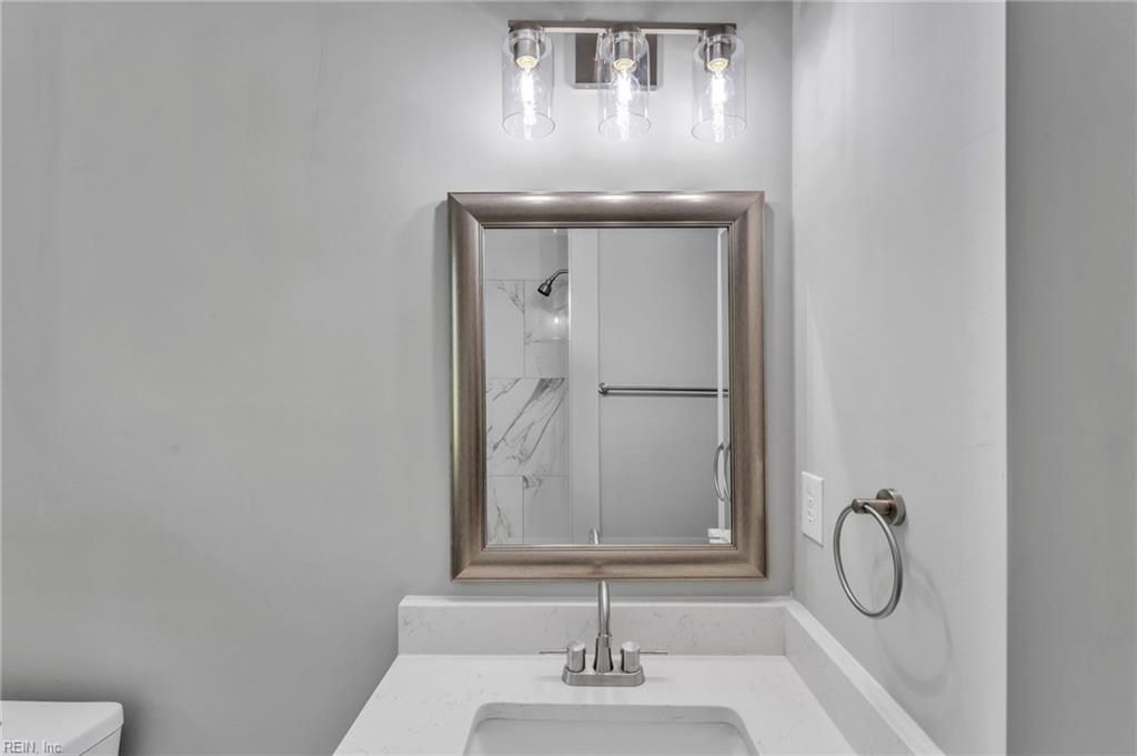 2917 Berkley Ave Property Photo 37
