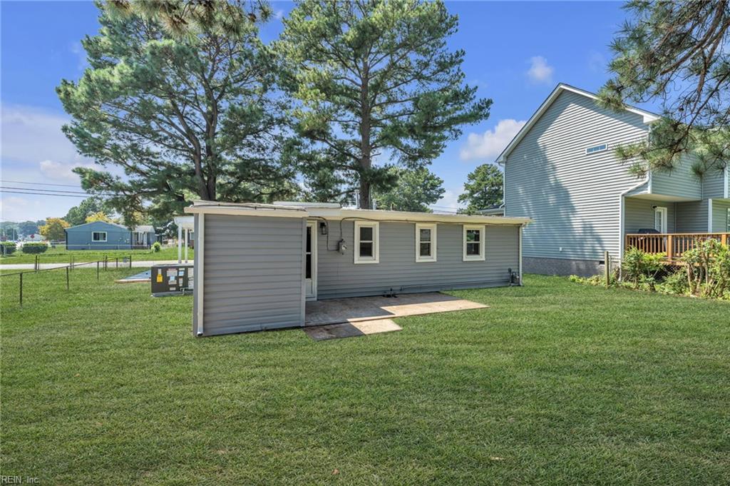 2917 Berkley Ave Property Photo 39