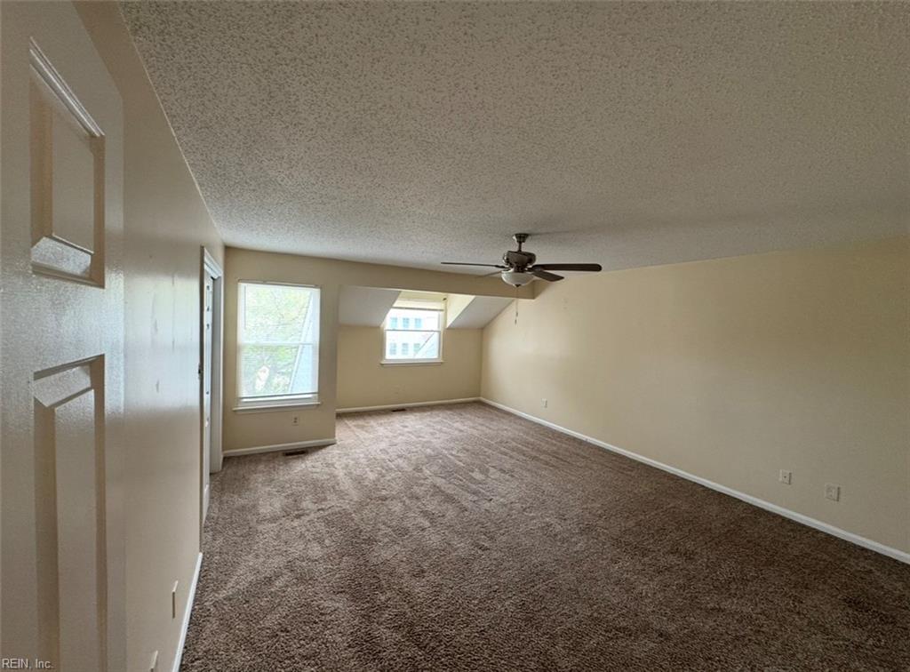 1609 Aldrich Ln Property Photo 5