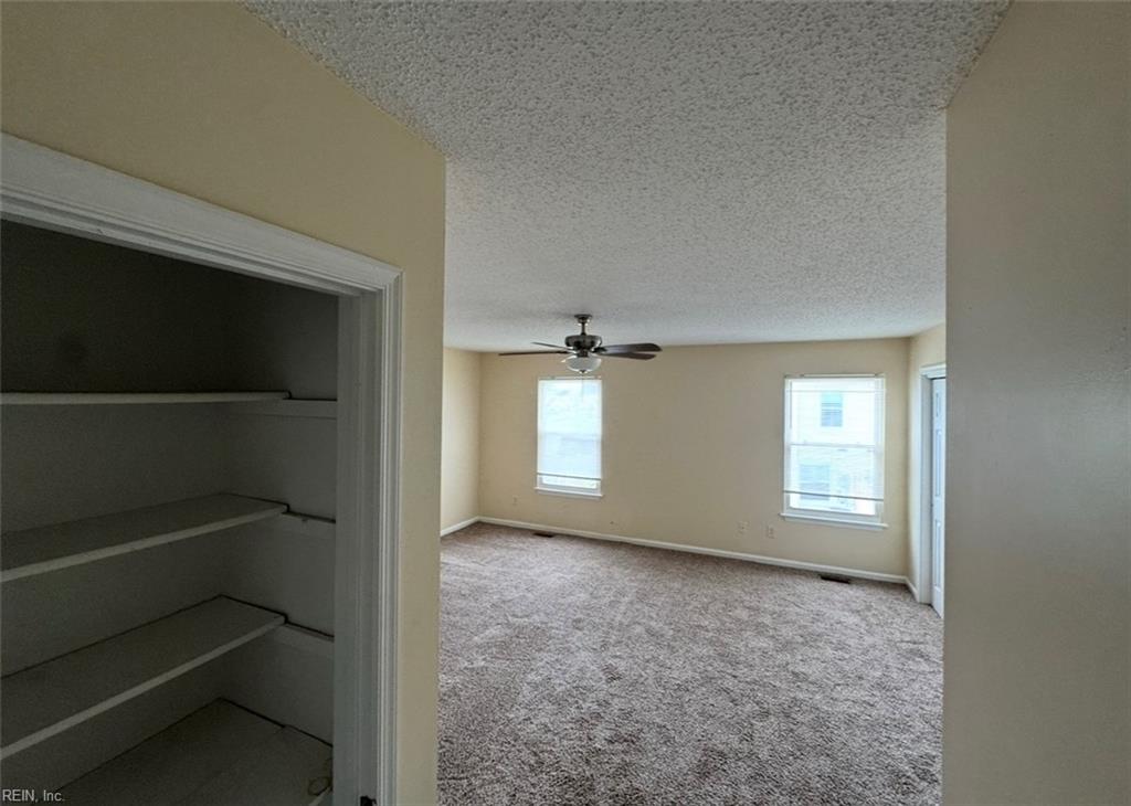 1609 Aldrich Ln Property Photo 6