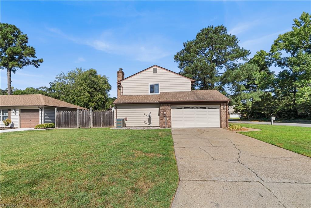 1797 Olympic Dr Property Photo 4