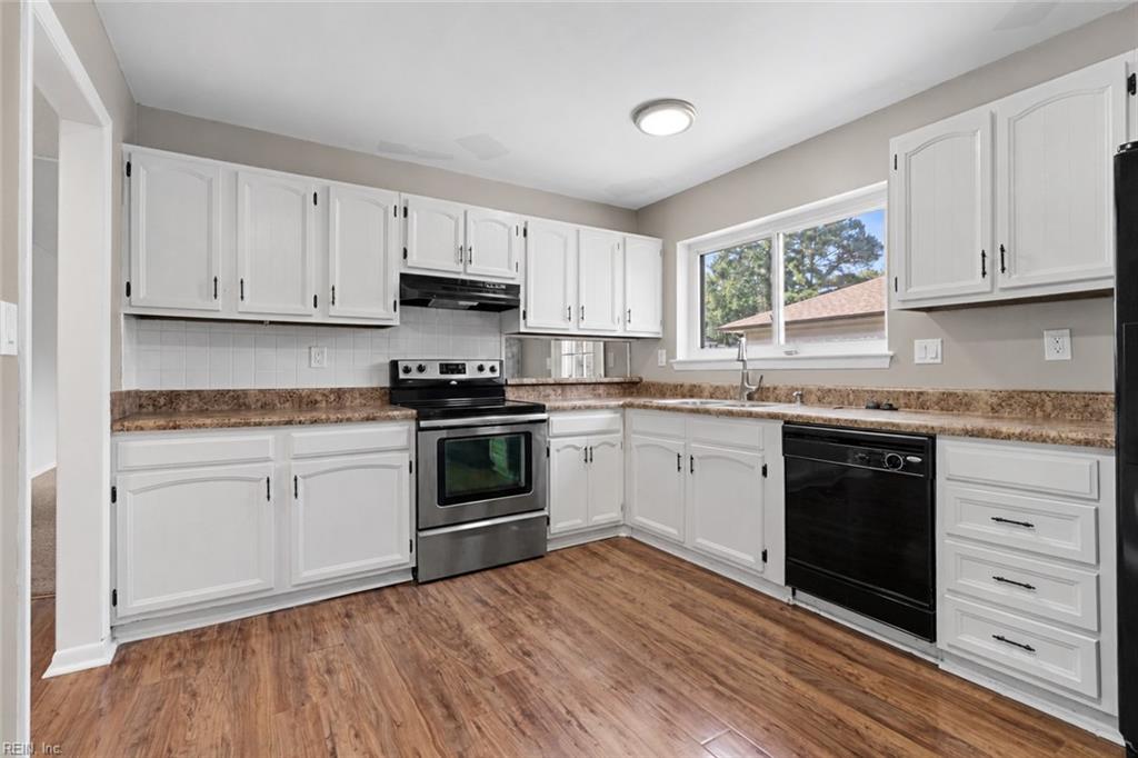 1797 Olympic Dr Property Photo 19
