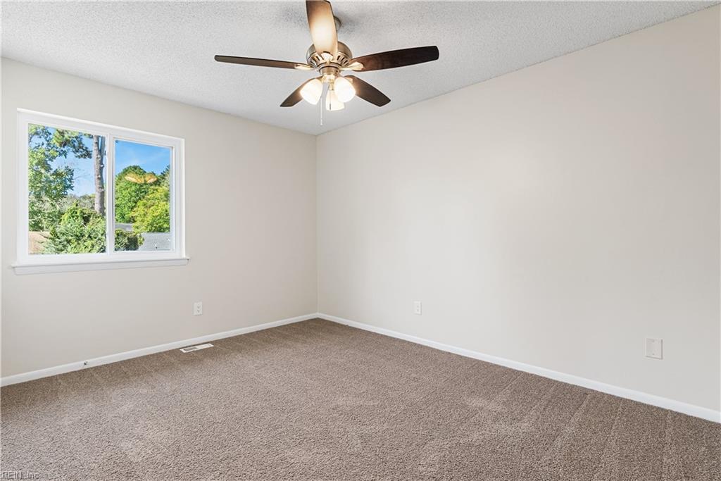 1797 Olympic Dr Property Photo 23