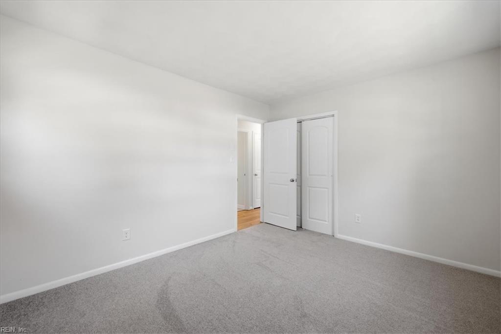 1121 Sir Gawaine Dr Property Photo 31