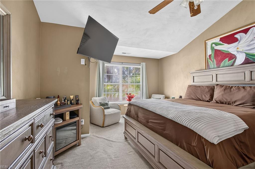 1025 Legends Way Property Photo 11