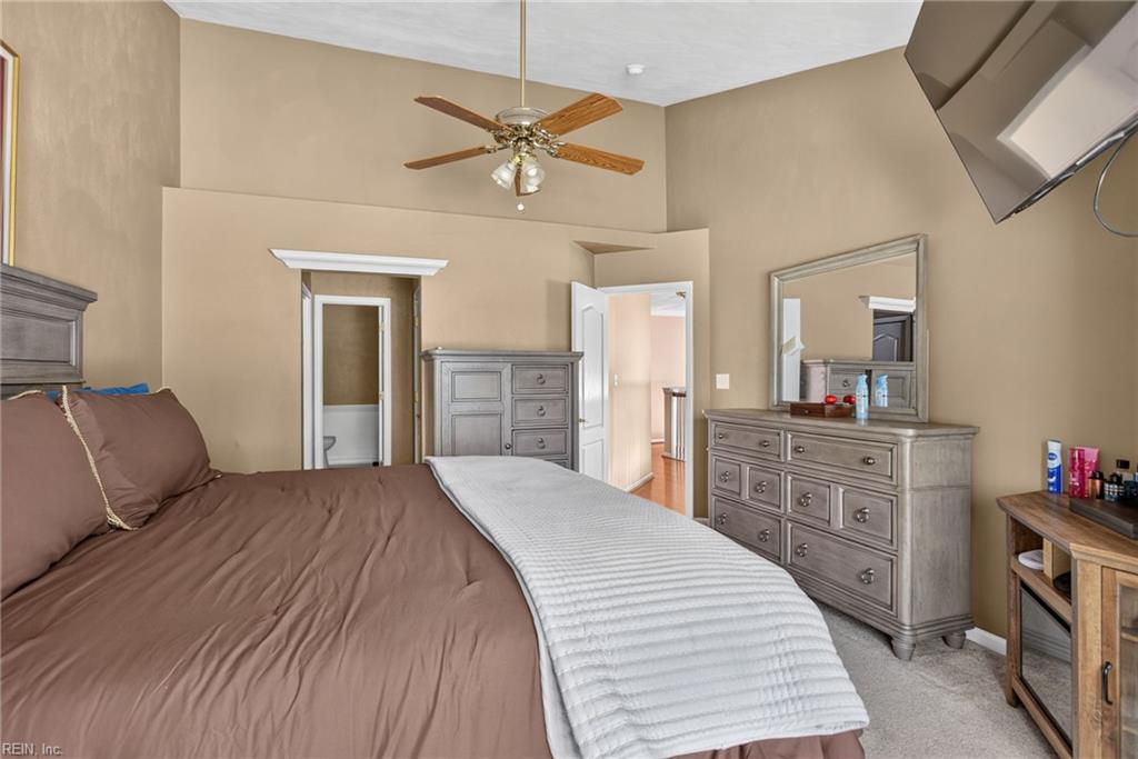 1025 Legends Way Property Photo 12