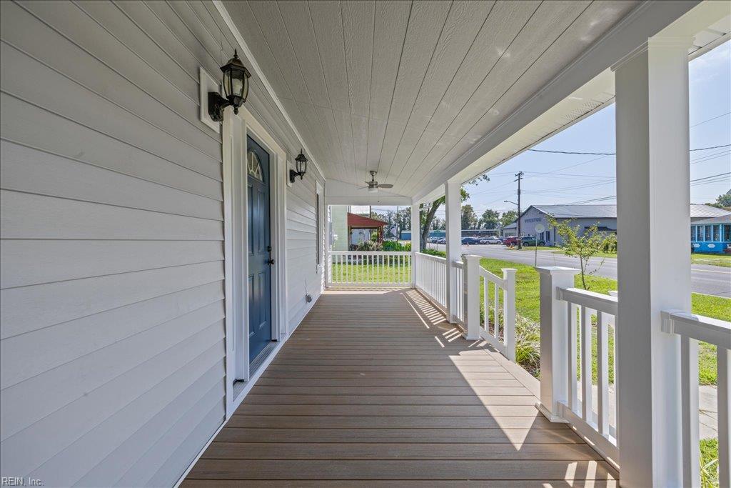 18215 First St Property Photo 5