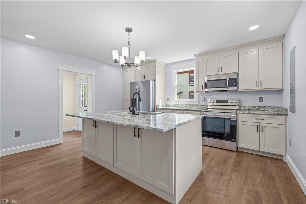 18215 First St Property Photo 8