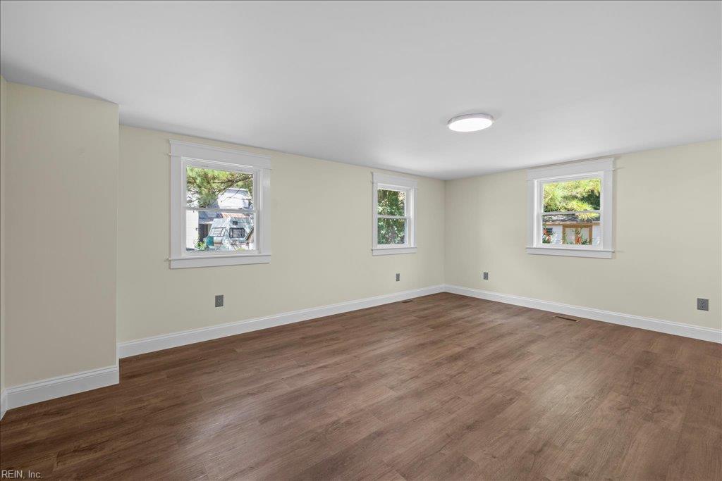 18215 First St Property Photo 15