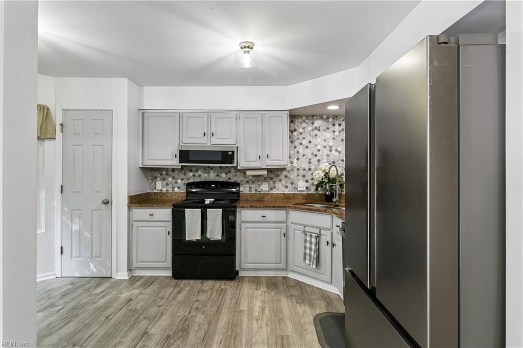 106 Copperfield Property Photo 16