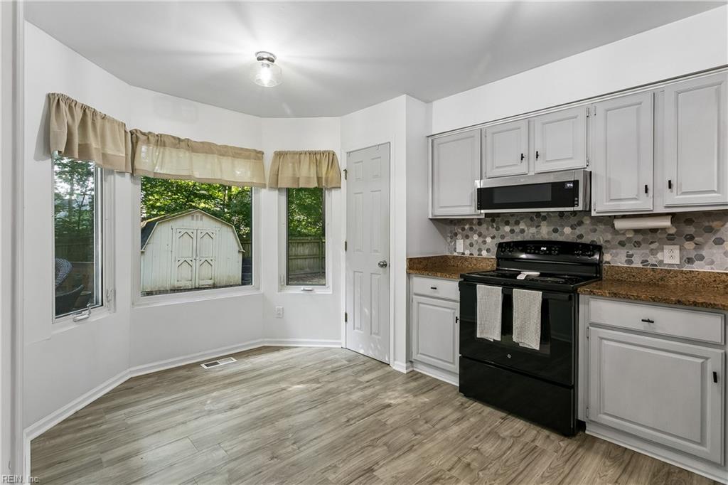 106 Copperfield Property Photo 19