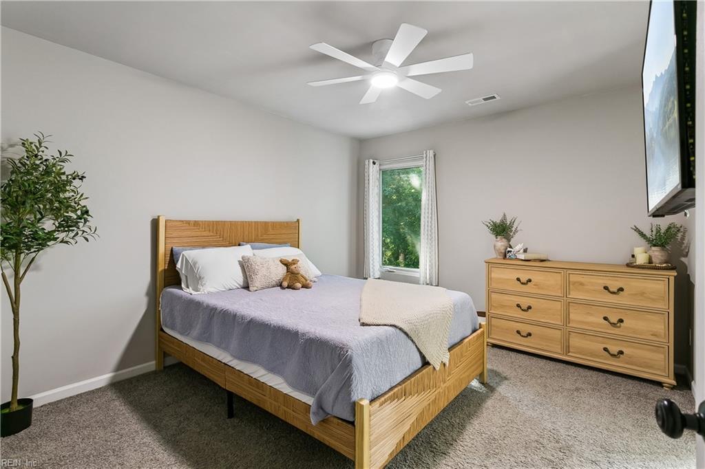 106 Copperfield Property Photo 34