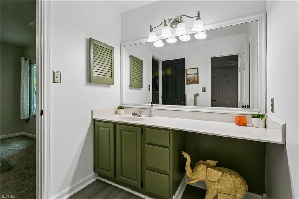 106 Copperfield Property Photo 35