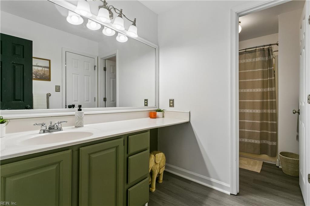 106 Copperfield Property Photo 36