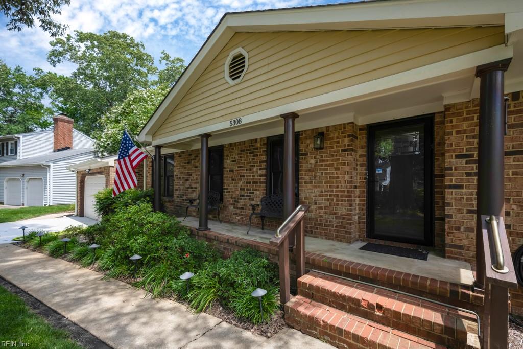 5308 Doon St Property Photo 3