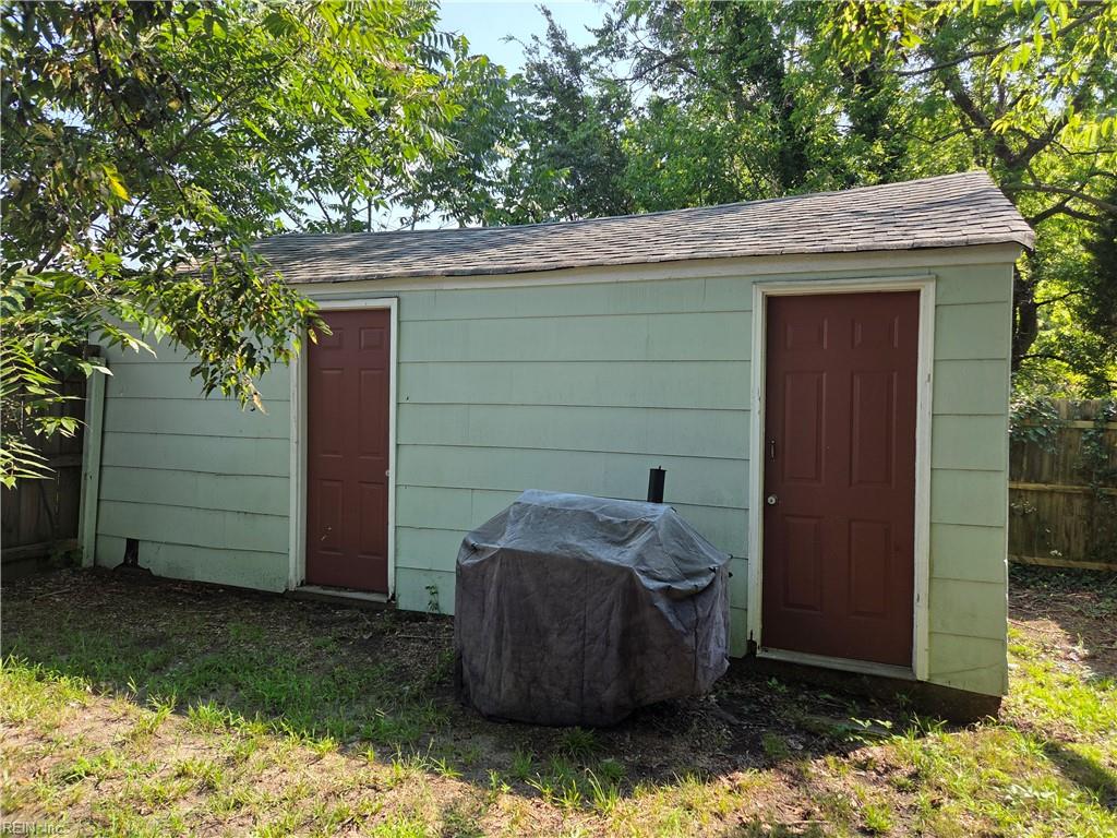 3315 Clark Cir Property Photo 10