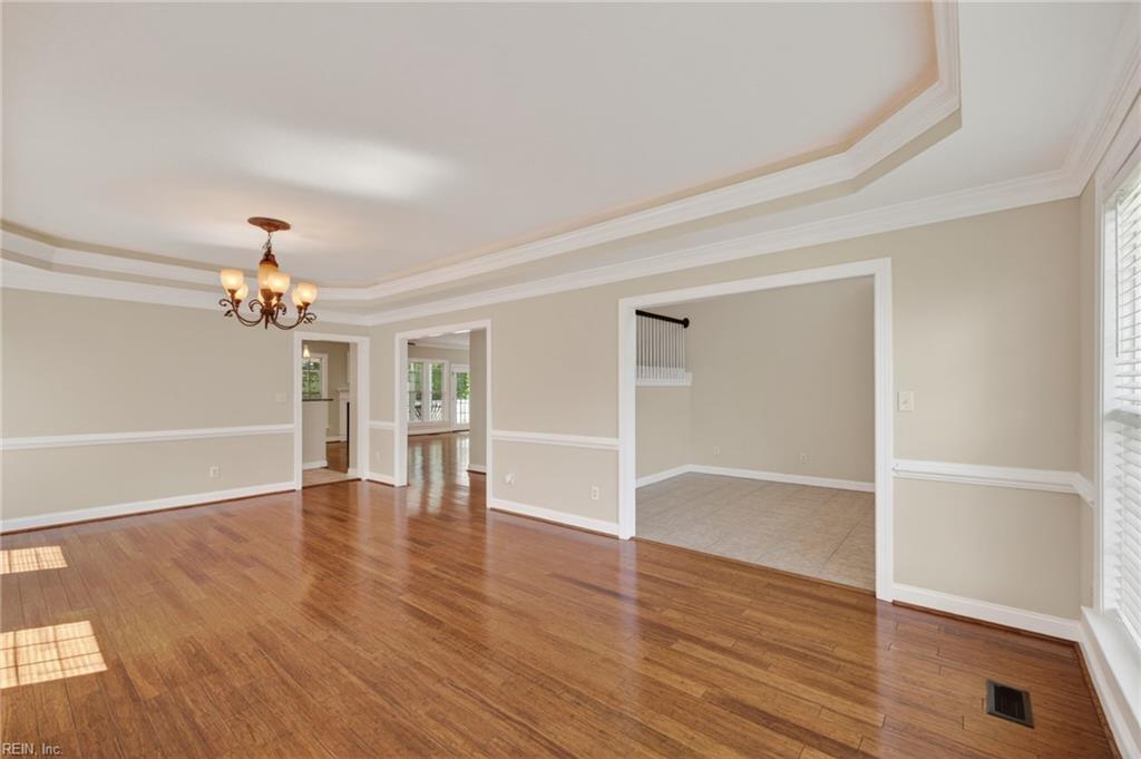 320 Green View Rd Property Photo 12