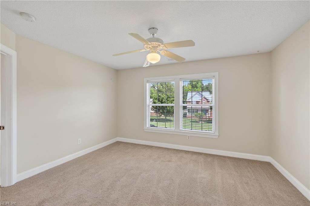 320 Green View Rd Property Photo 25