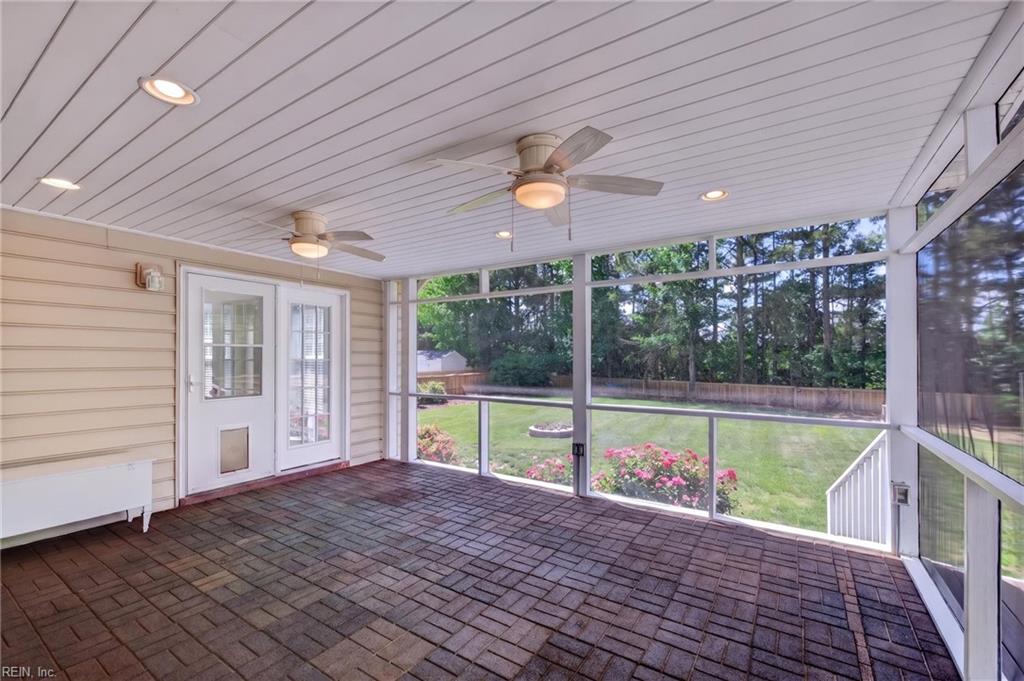 320 Green View Rd Property Photo 38