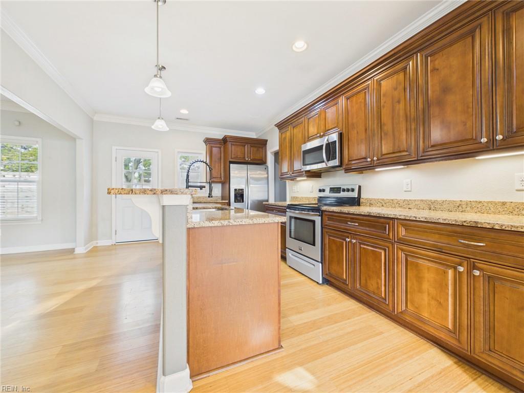 869 Shurney Ln Property Photo 12