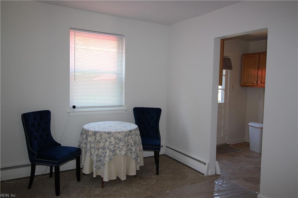 1111 Redgate Ave Property Photo 4