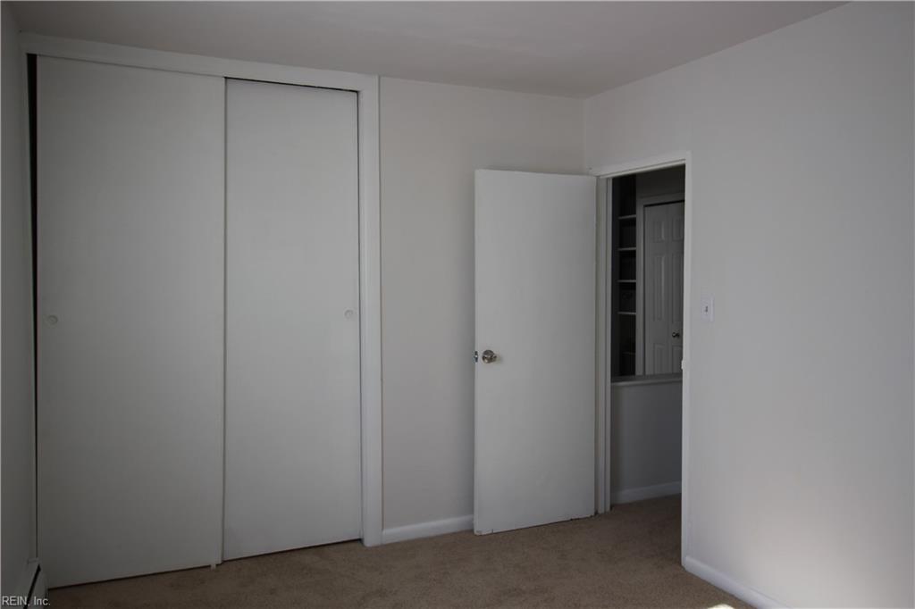 1111 Redgate Ave Property Photo 9